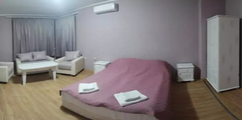 ホテル хотел тримата мускетари