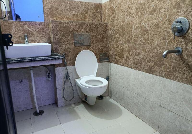 Hotel Anantham Rishikesh