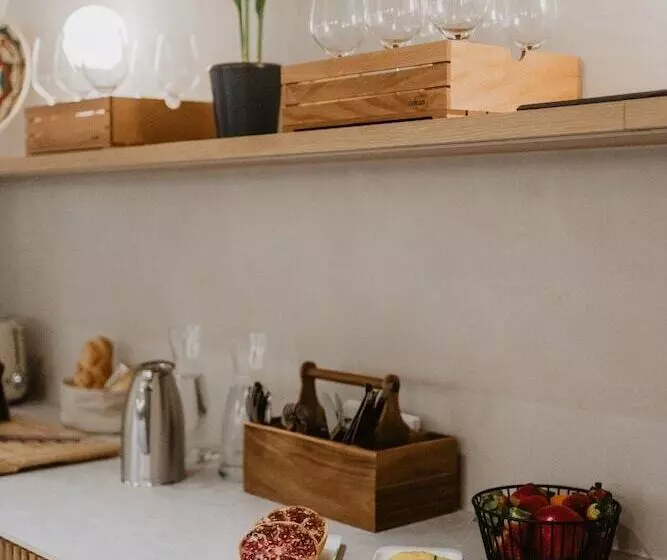 هتل Petit Luxe