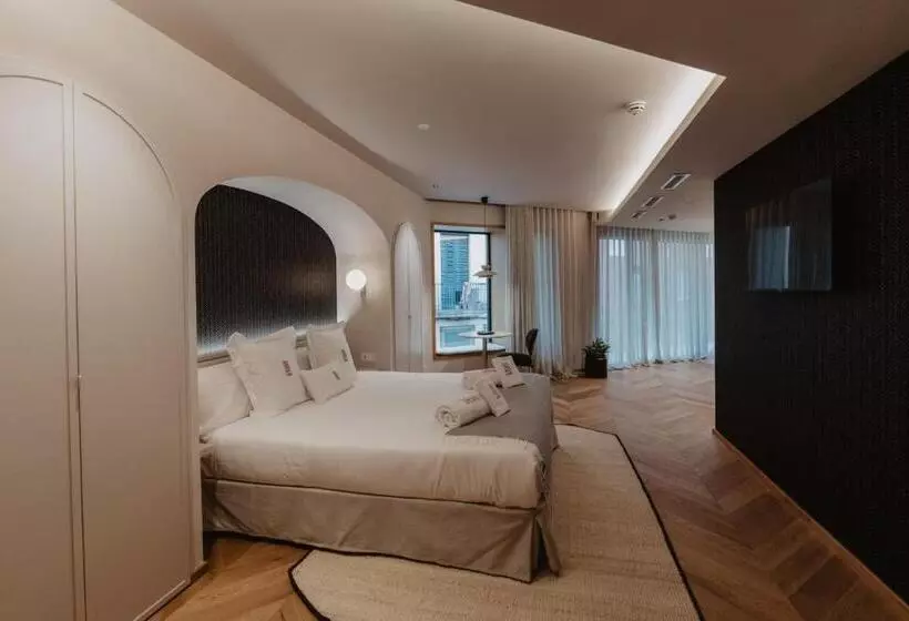 هتل Petit Luxe
