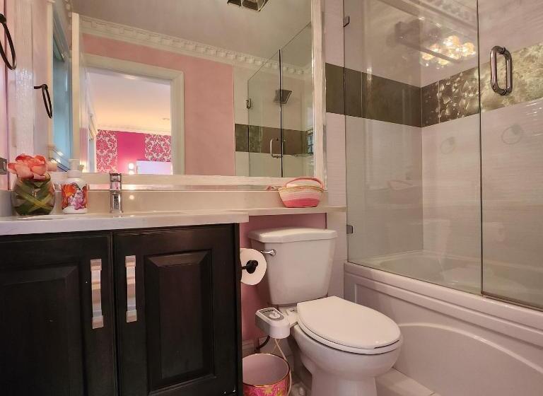 هتل Empress Palace