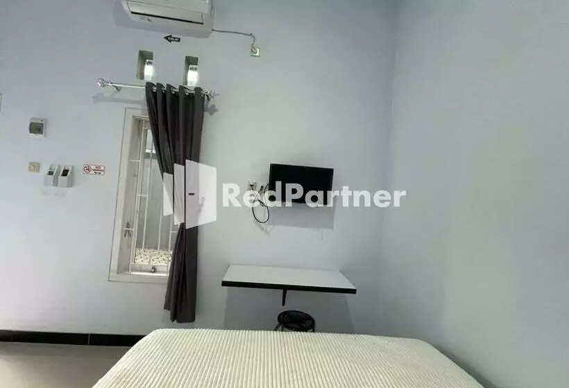 ホテル N3 Syariah Near Stasiun Tegal Mitra Reddoorz