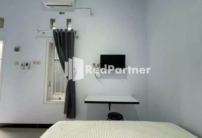 ホテル N3 Syariah Near Stasiun Tegal Mitra Reddoorz