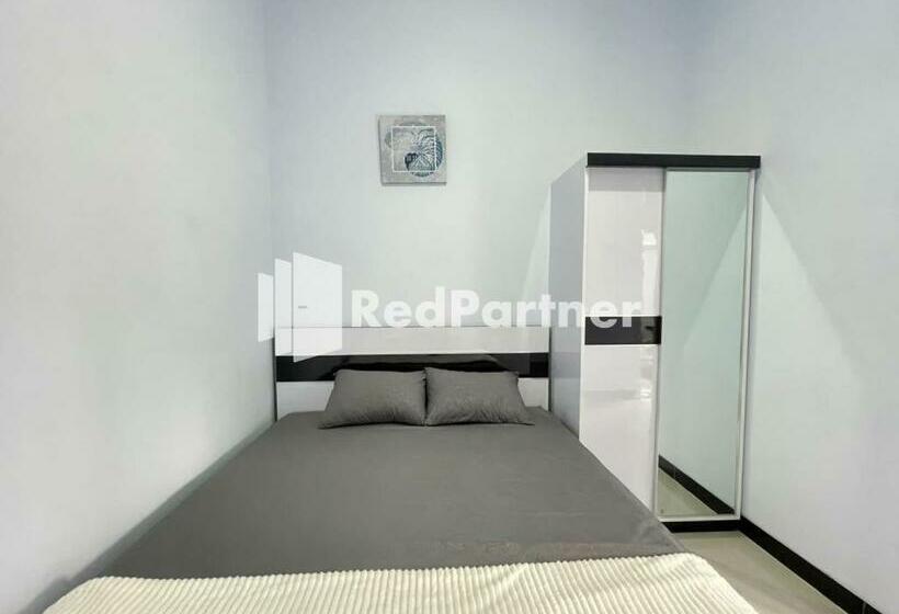 فندق N3 Syariah Near Stasiun Tegal Mitra Reddoorz