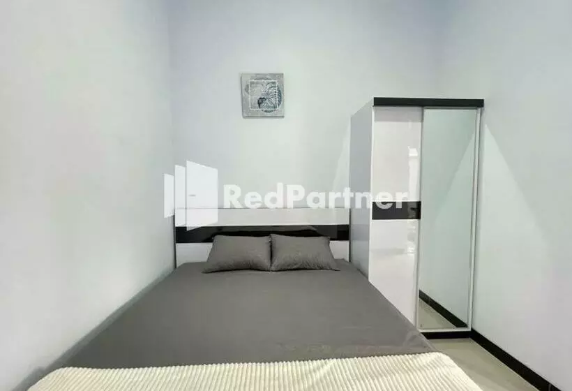 ホテル N3 Syariah Near Stasiun Tegal Mitra Reddoorz