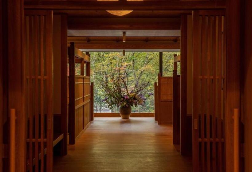 فندق Shionoyu Onsen Rengetsu