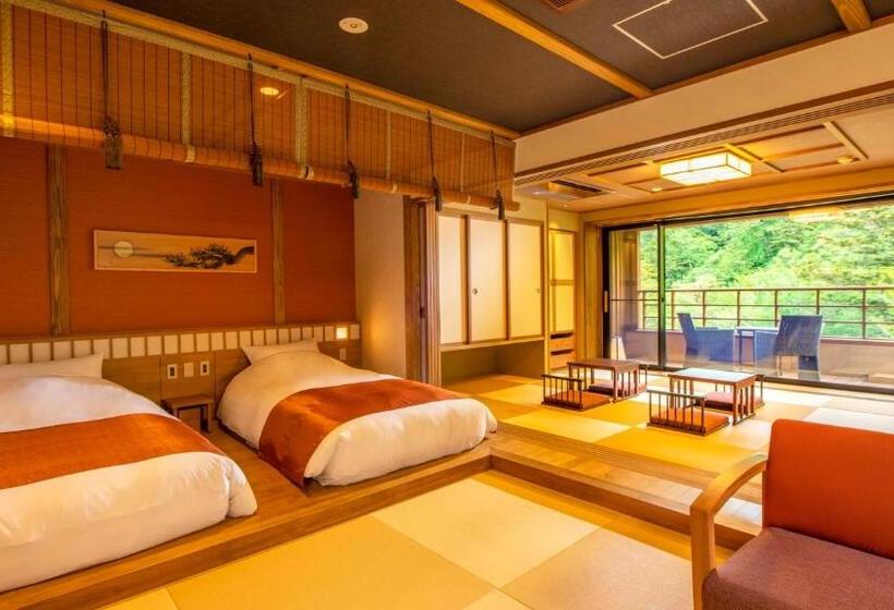 فندق Shionoyu Onsen Rengetsu