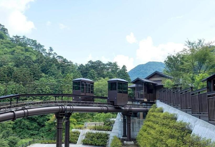 فندق Shionoyu Onsen Rengetsu