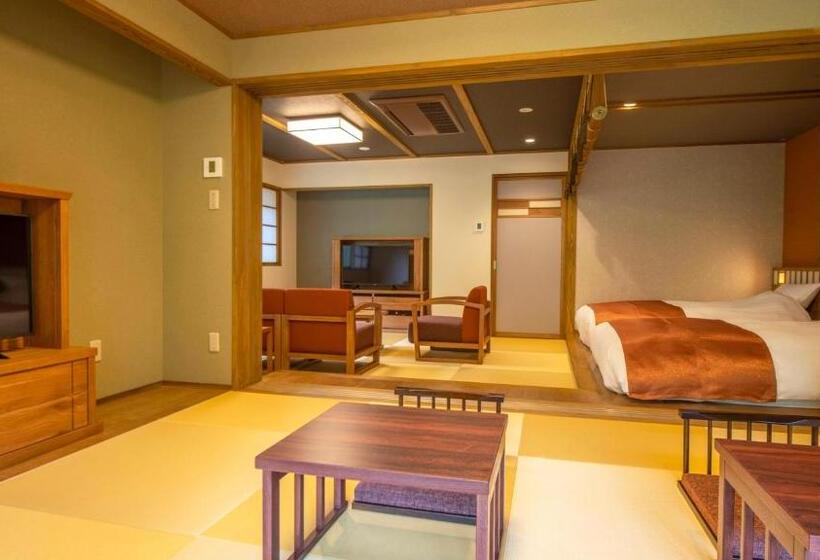 فندق Shionoyu Onsen Rengetsu