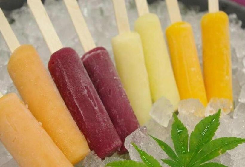 فندق Shionoyu Onsen Rengetsu