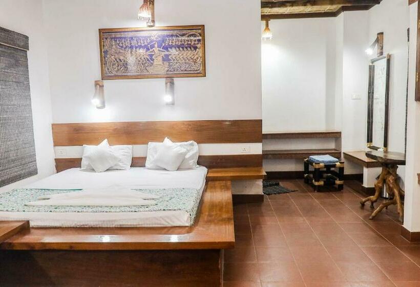 호텔 Rhino Cottage