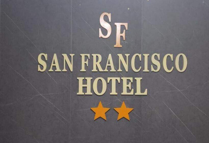 ホテル San Francisco   Moquegua