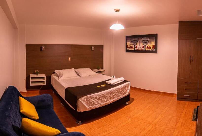 ホテル San Francisco   Moquegua