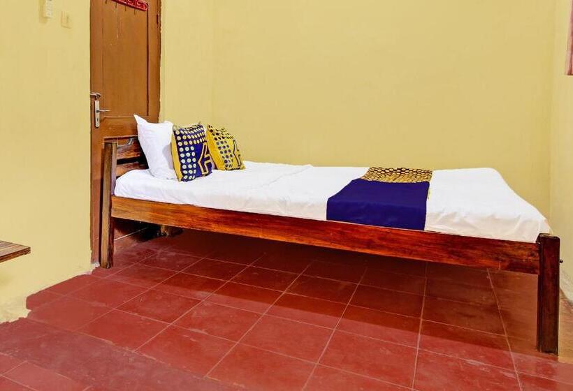 בית מלון כפרי Spot On 92018 Homestay Akbar Aufa Syariah