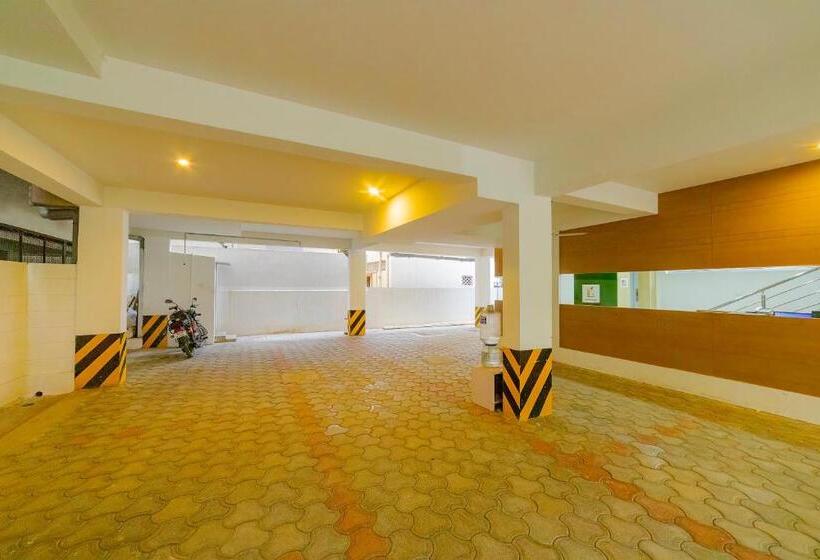 Отель Sri K Residency