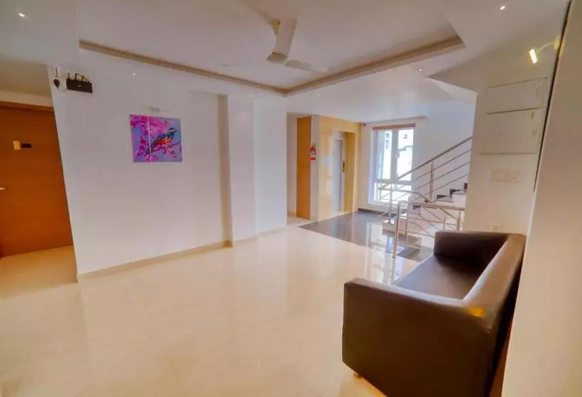 Hotelli Sri K Residency