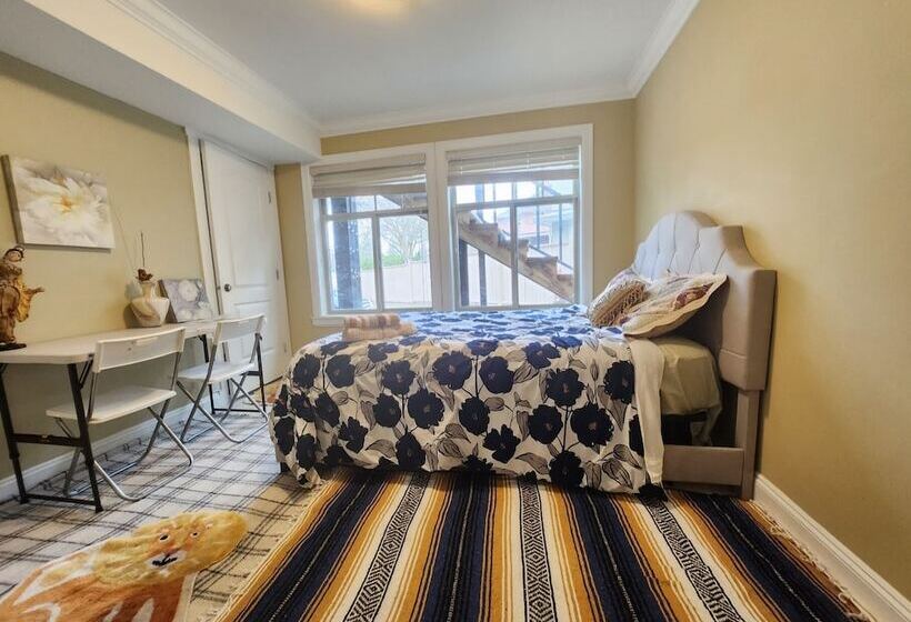 هتل Empress Palace