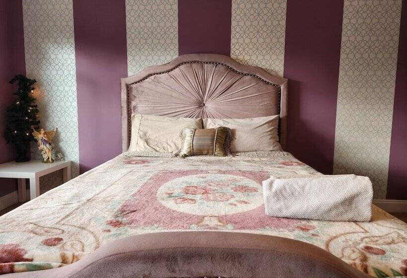 هتل Empress Palace