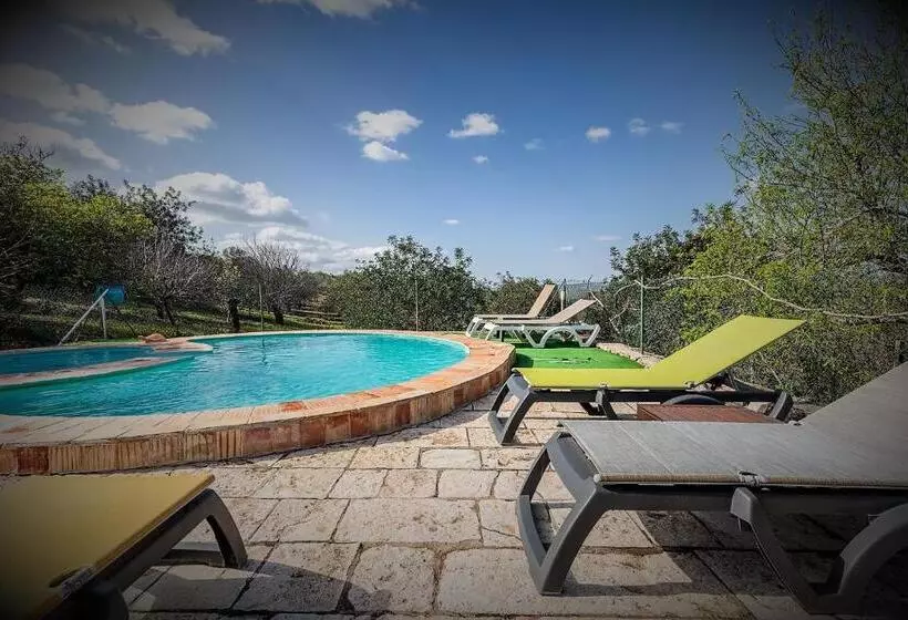 ペンション Casa Bi Rosario   Quinta Amoreira