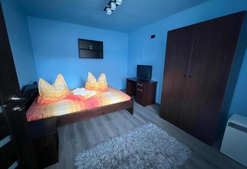 پانسیون Casa Roland