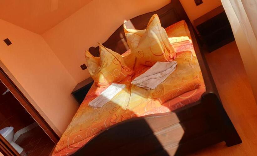 پانسیون Casa Roland