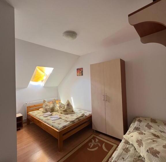 پانسیون Casa Roland