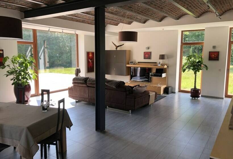 פנסיון Domaine Du Bois D Hez