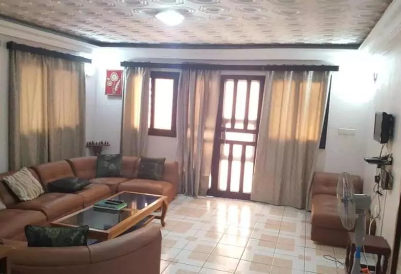 پانسیون Rg Guesthouse