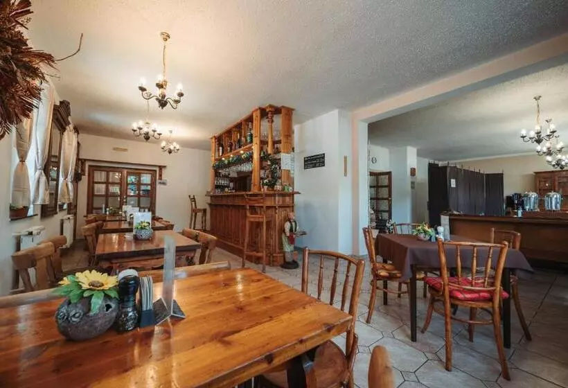 Majatalo Hotýlek Na Mýtě