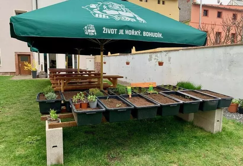 Majatalo Penzion A Restaurace 14