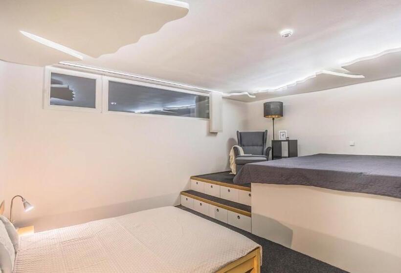 펜션 Penzion A Restaurace 14