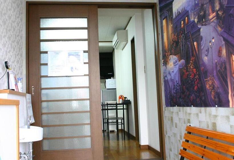 بنسيون Retro Retro  Vacation Stay 95757v