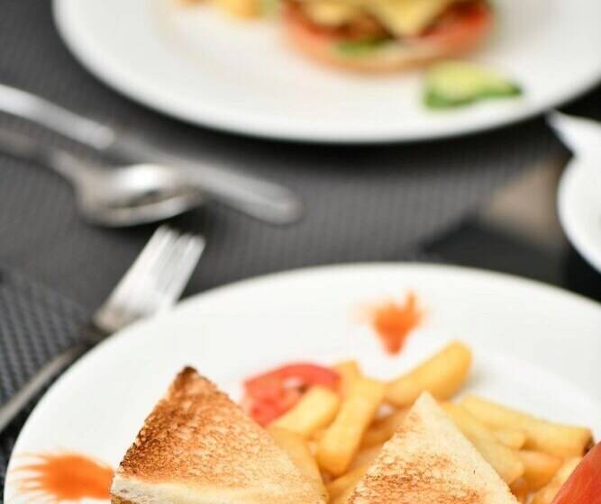 پانسیون Royal Regency