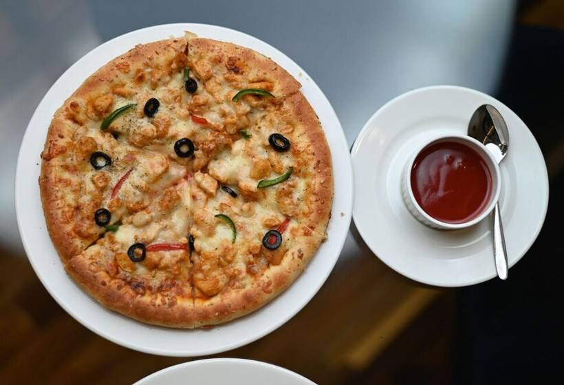 پانسیون Royal Regency