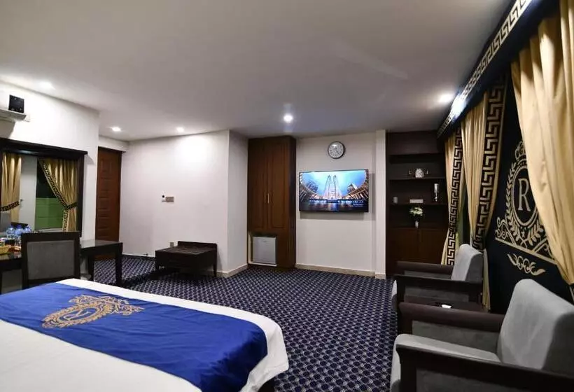 پانسیون Royal Regency