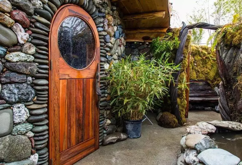 Retkeilymaja The Front Porch Hidden Oasis