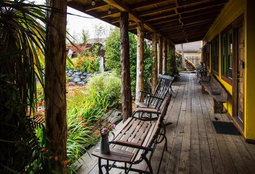 فندق صغير The Front Porch Hidden Oasis