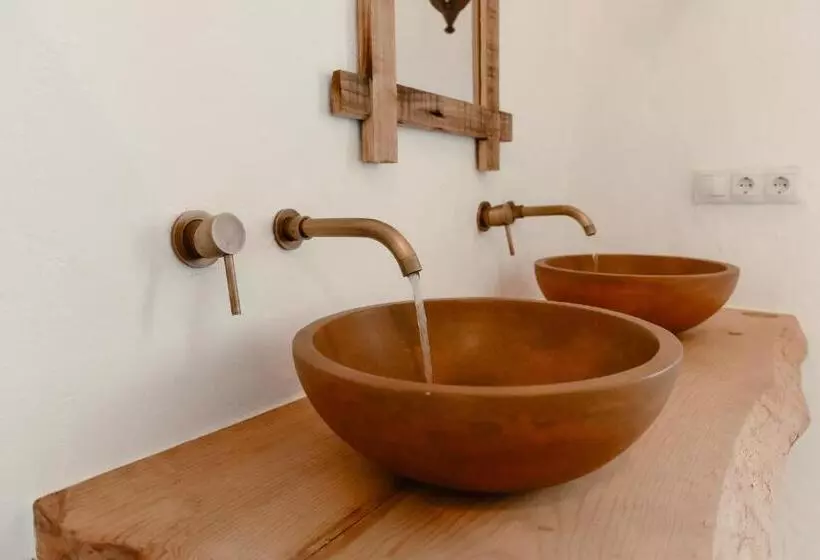 Bed and Breakfast Finca Elements