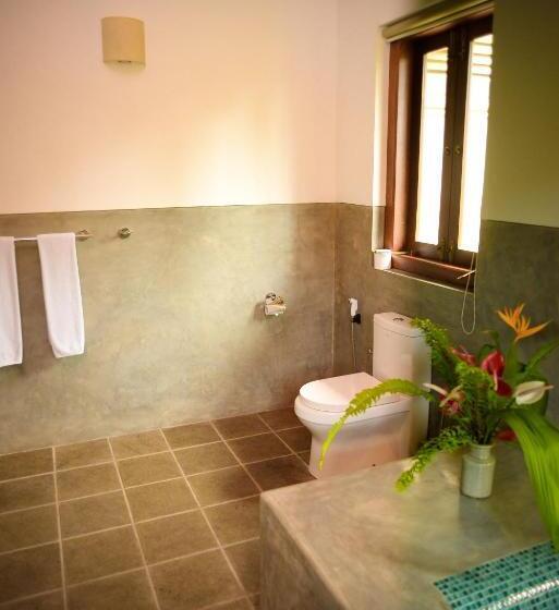 צימר Kingfisher Bamboo Garden Villa