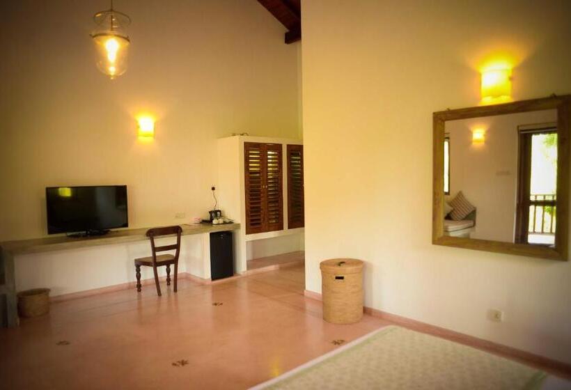 צימר Kingfisher Bamboo Garden Villa