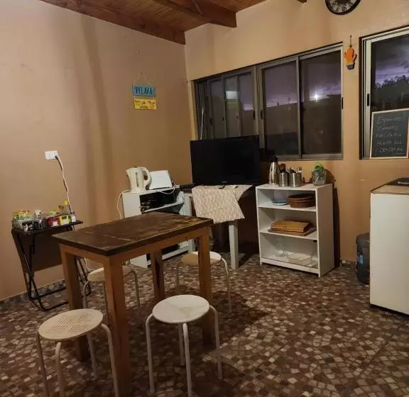 تختخواب و صبحانه Las Casas Hostel Atacama