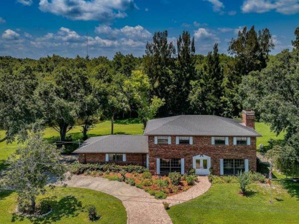 مبيت وإفطار Phantom History House