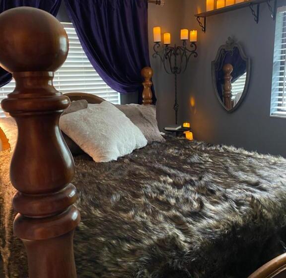 مبيت وإفطار Phantom History House