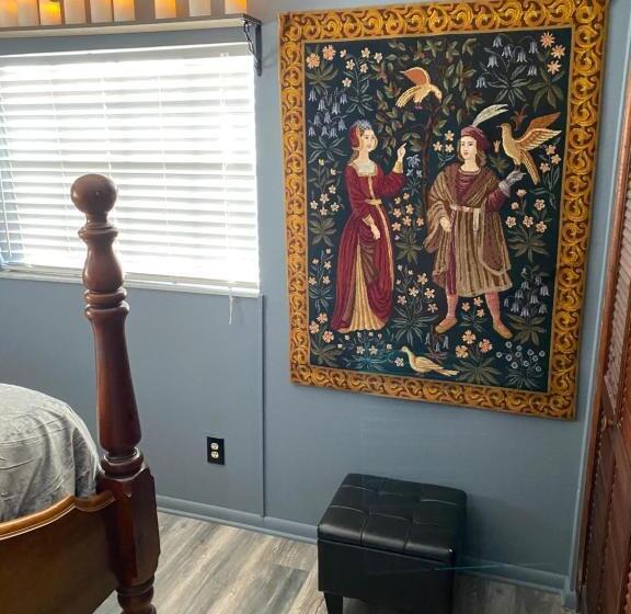 مبيت وإفطار Phantom History House