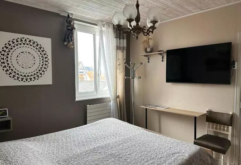 Aamiaismajoitus (B&B) Villa Les Buissonets