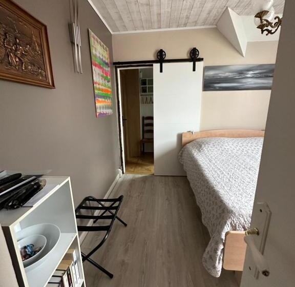 צימר Villa Les Buissonets