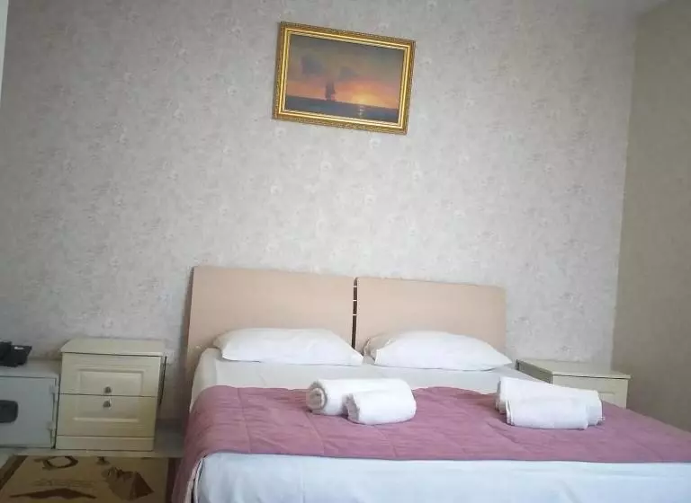 هتل гостиница ,,меркурий и к,