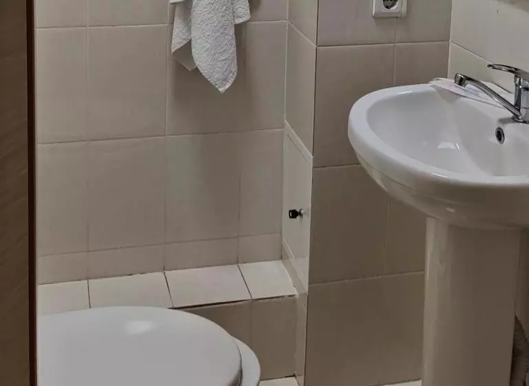 هتل гостиница ,,меркурий и к,