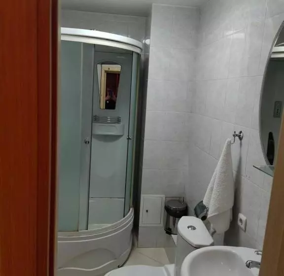 هتل гостиница ,,меркурий и к,