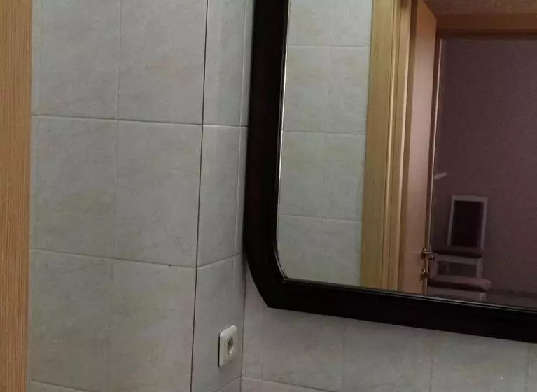 هتل гостиница ,,меркурий и к,